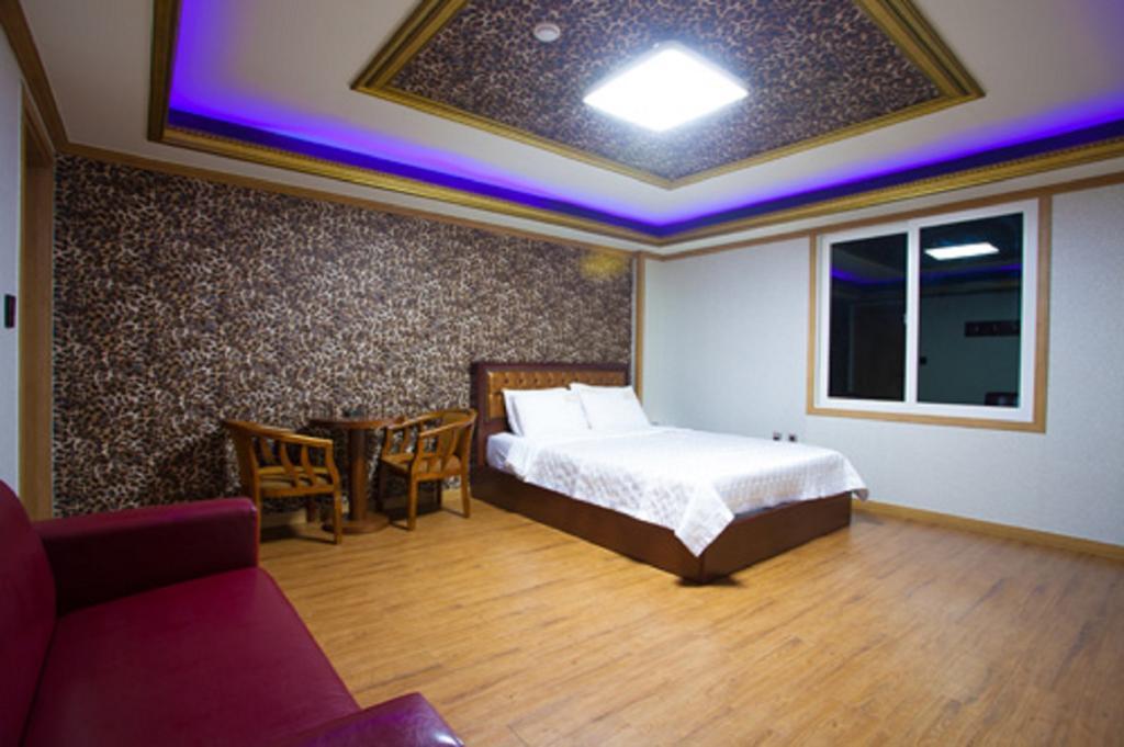 Guangju Hotel Banana Gwangju Metropolitan City Εξωτερικό φωτογραφία