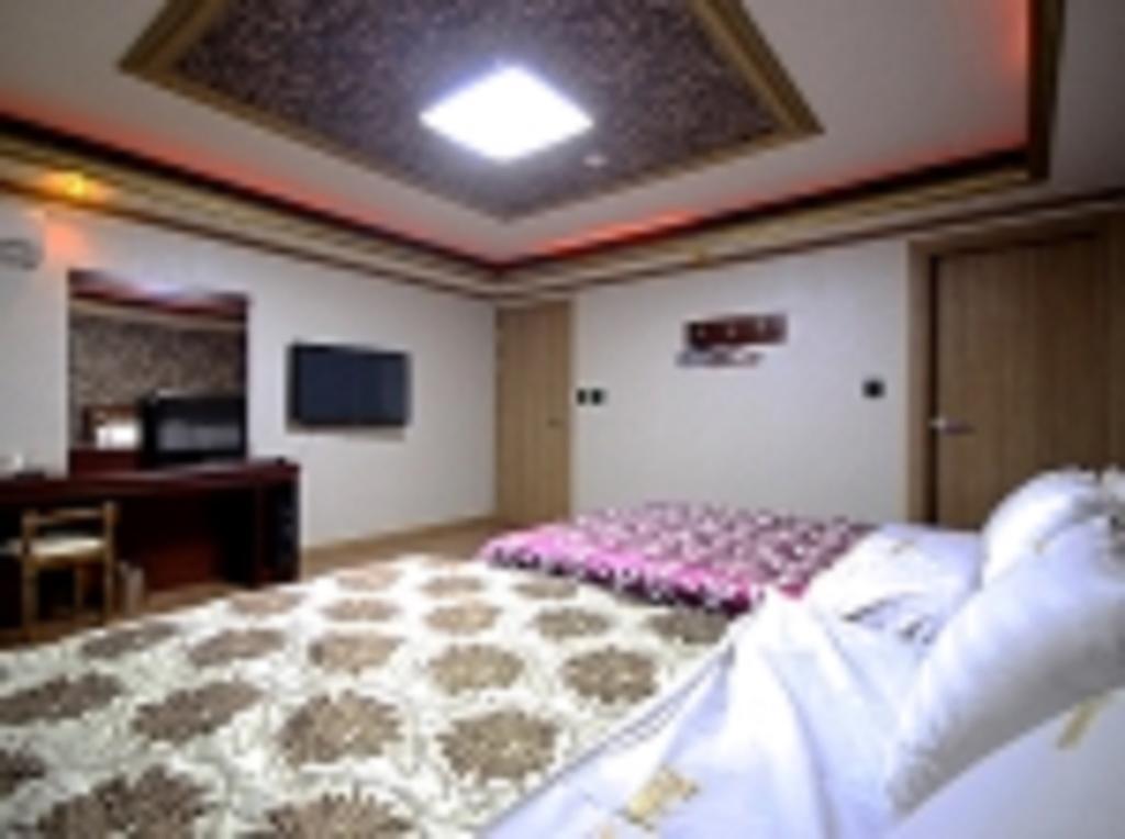 Guangju Hotel Banana Gwangju Metropolitan City Εξωτερικό φωτογραφία