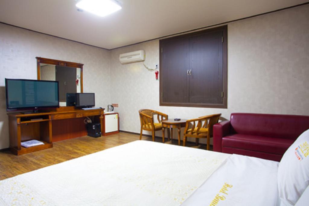 Guangju Hotel Banana Gwangju Metropolitan City Εξωτερικό φωτογραφία