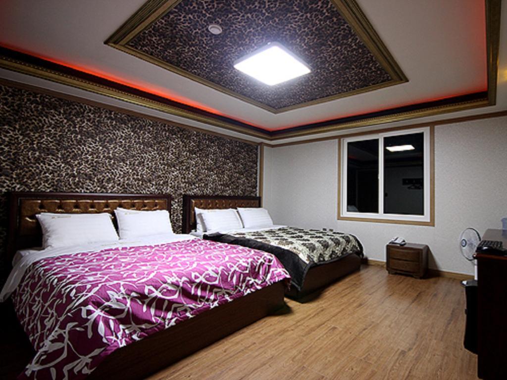Guangju Hotel Banana Gwangju Metropolitan City Εξωτερικό φωτογραφία