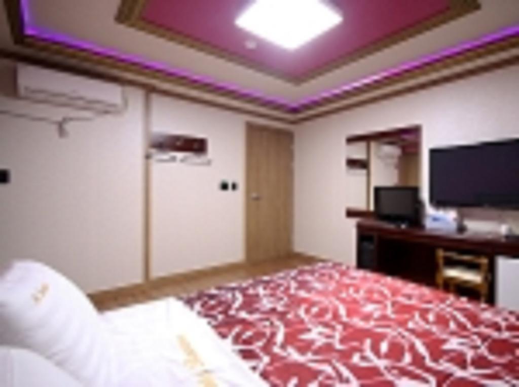 Guangju Hotel Banana Gwangju Metropolitan City Εξωτερικό φωτογραφία