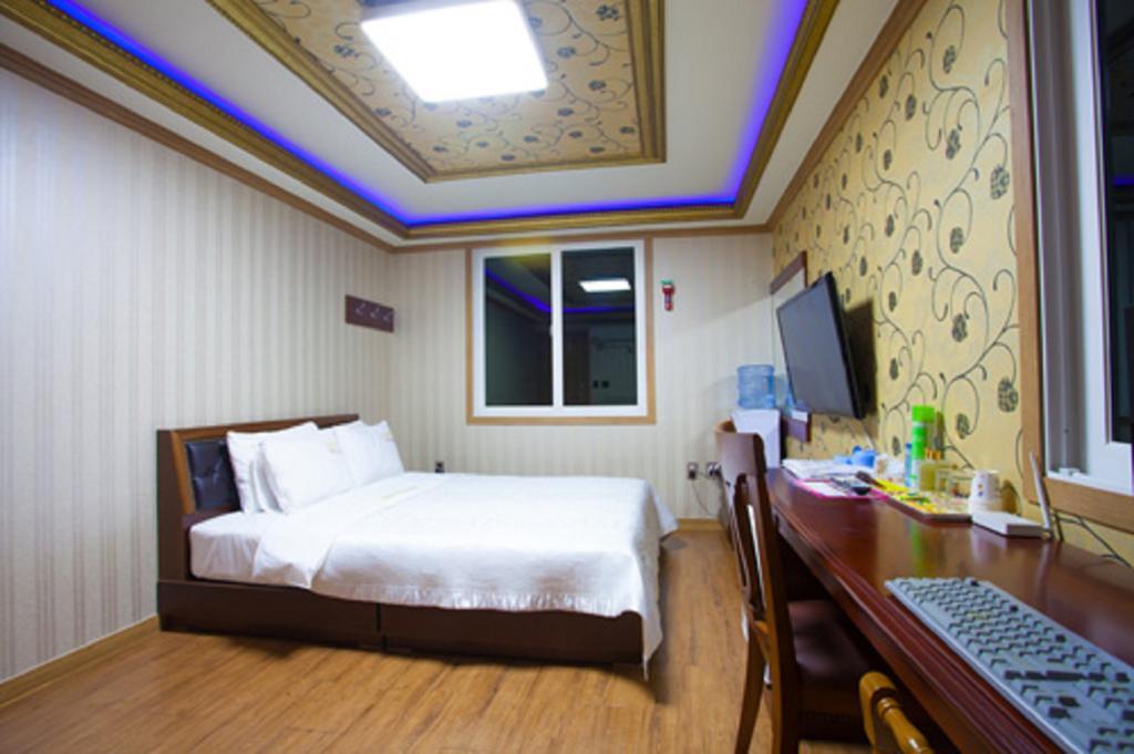 Guangju Hotel Banana Gwangju Metropolitan City Εξωτερικό φωτογραφία
