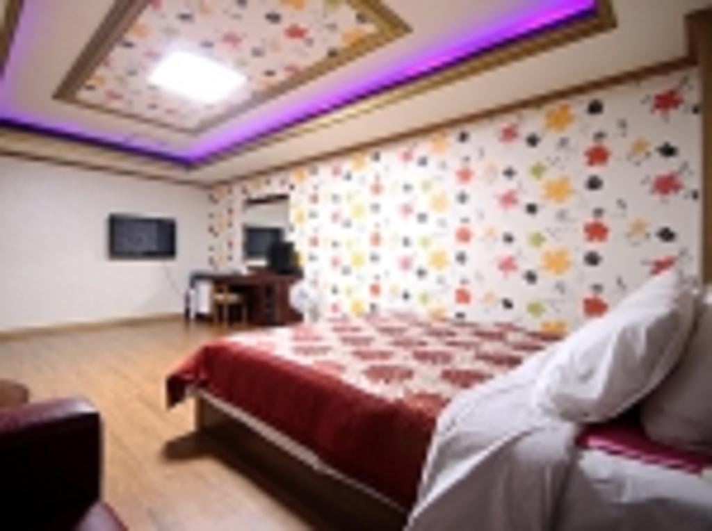 Guangju Hotel Banana Gwangju Metropolitan City Εξωτερικό φωτογραφία